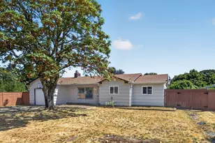 325 Chicago St SE, Albany, OR 97321 - Photo 3