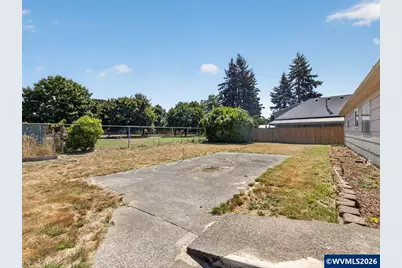 325 Chicago St SE, Albany, OR 97321 - Photo 23