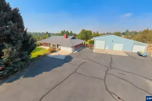 200 SE Crestview Ln, Madras, OR 97741 - Photo 39