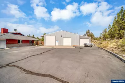 200 SE Crestview Ln, Madras, OR 97741 - Photo 37