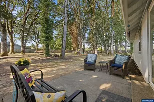 267 NW Woods Ln, Dallas, OR 97338 - Photo 29
