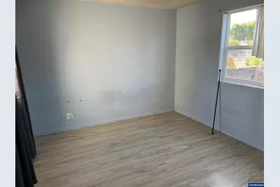 745 16th Av SW, Albany, OR 97321 - Photo 5