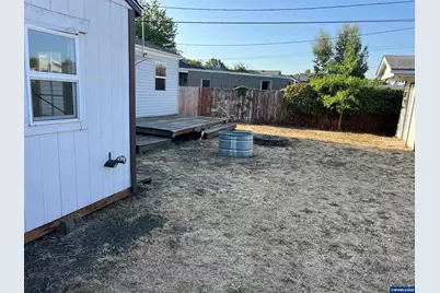 745 16th Av SW, Albany, OR 97321 - Photo 13