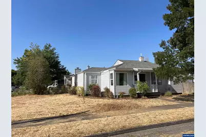 745 16th Av SW, Albany, OR 97321 - Photo 1