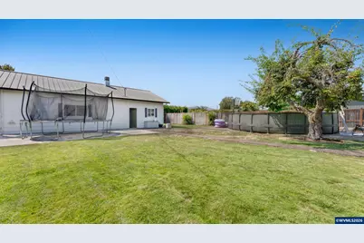 1110 W Oak St, Lebanon, OR 97355 - Photo 39