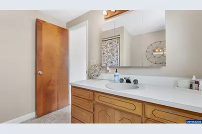 1110 W Oak St, Lebanon, OR 97355 - Photo 33
