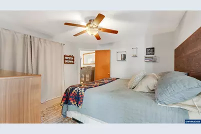 1110 W Oak St, Lebanon, OR 97355 - Photo 25