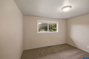 1306 27th Av SE, Albany, OR 97322 - Photo 15