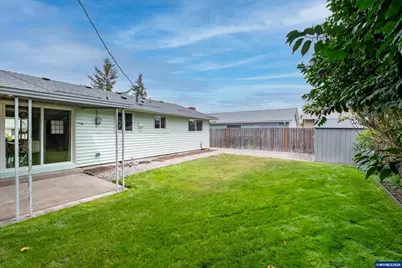 1306 27th Av SE, Albany, OR 97322 - Photo 35