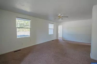 39038 SE 1st Av, Scio, OR 97374 - Photo 5