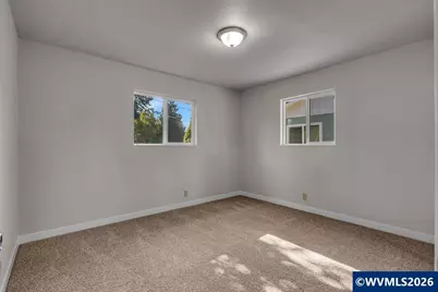 4888 38th Pl NE, Salem, OR 97305 - Photo 23
