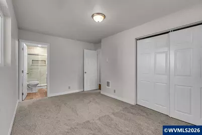 4888 38th Pl NE, Salem, OR 97305 - Photo 25