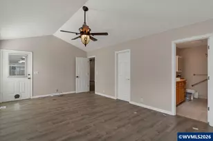 4887 49th Ave NE, Salem, OR 97305 - Photo 23