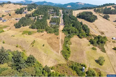 Tract D Finch (Ta 418256) Ln, Philomath, OR 97370 - Photo 5