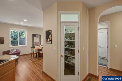 1046 Twinwood Ct NW, Salem, OR 97304 - Photo 9