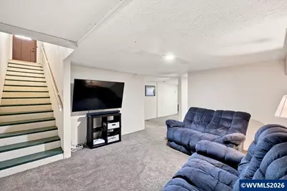 812 Garvord St, Lebanon, OR 97355 - Photo 41