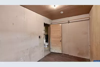 42 E St, Lebanon, OR 97219 - Photo 7
