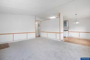 631 E Ellendale Ave, Dallas, OR 97338 - Photo 3