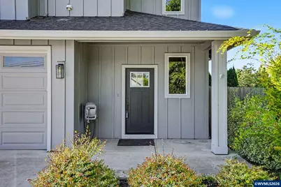 433 Grant St, Silverton, OR 97381 - Photo 5