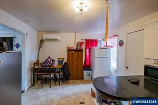 299 Gilbert St, Lebanon, OR 97355 - Photo 9