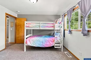 7762 45th Pl NE, Salem, OR 97305 - Photo 27