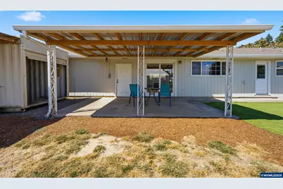 7762 45th Pl NE, Salem, OR 97305 - Photo 35