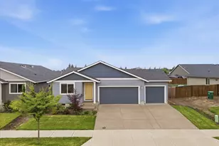 369 Cornwell St, Woodburn, OR 97071 - Photo 1