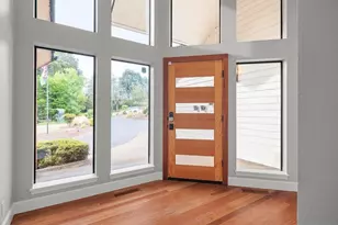 4000 Eola Dr NW, Salem, OR 97304 - Photo 9