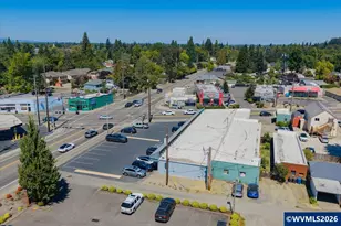 1742 Center St NE, Salem, OR 97301 - Photo 31