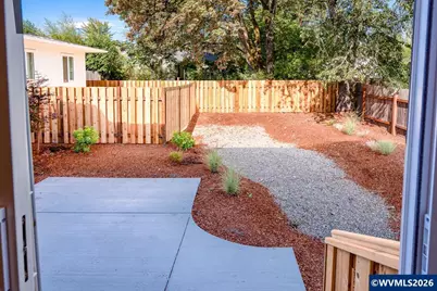 946 NW 10th St, Corvallis, OR 97330 - Photo 33