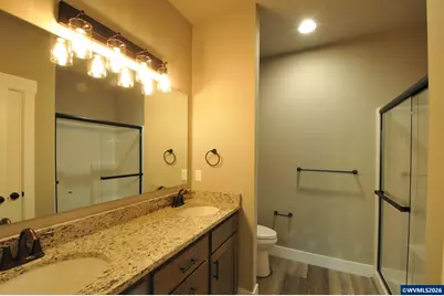 253/255 NW Douglas St, Dallas, OR 97338 - Photo 15