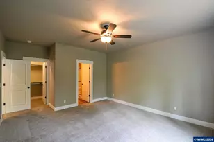 253/255 NW Douglas St, Dallas, OR 97338 - Photo 27