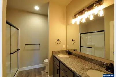 253/255 NW Douglas St, Dallas, OR 97338 - Photo 7