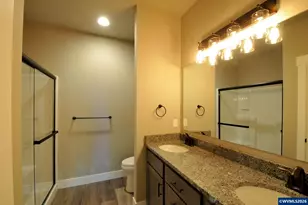 253/255 NW Douglas St, Dallas, OR 97338 - Photo 7