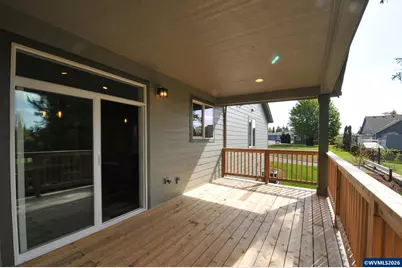 253/255 NW Douglas St, Dallas, OR 97338 - Photo 9