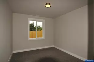 257 NW Douglas (-259) St, Dallas, OR 97338 - Photo 25
