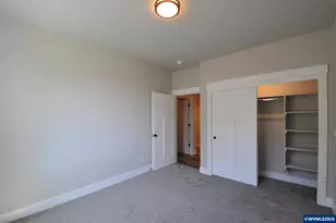 257 NW Douglas (-259) St, Dallas, OR 97338 - Photo 13