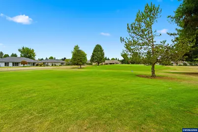 6137 Hogan Dr, Keizer, OR 97303 - Photo 37