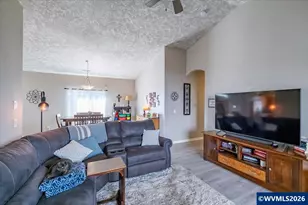 4331 Mackinaw Ave SE, Albany, OR 97322 - Photo 7