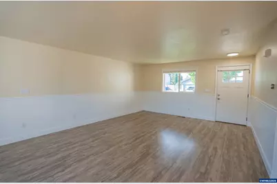 208 Faith St, Jefferson, OR 97352 - Photo 5