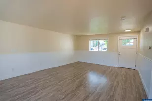 208 Faith St, Jefferson, OR 97352 - Photo 5