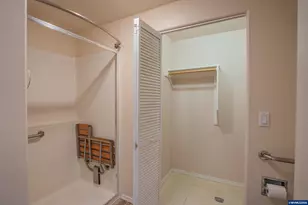 208 Faith St, Jefferson, OR 97352 - Photo 19