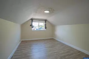 208 Faith St, Jefferson, OR 97352 - Photo 25