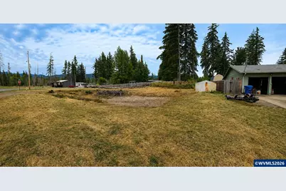 144 Fir St, Gates, OR 97346 - Photo 3