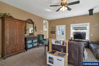 950 Cedar Wy SE, Salem, OR 97302 - Photo 31