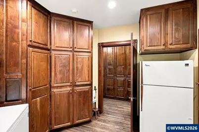 40450 Hilltop Dr, Lebanon, OR 97355 - Photo 23