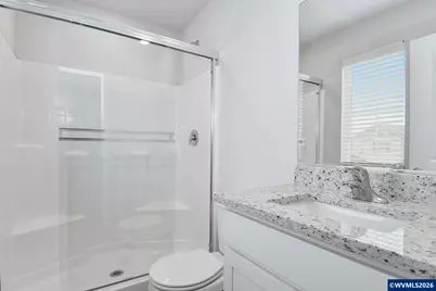 1392 Owl Av, Woodburn, OR 97071 - Photo 11