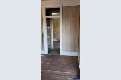 766 S 2nd St, Lebanon, OR 97355 - Photo 35