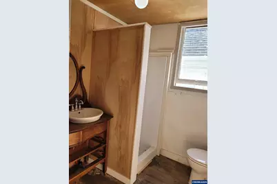766 S 2nd St, Lebanon, OR 97355 - Photo 37