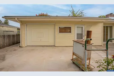 680 E Sherman St, Lebanon, OR 97355 - Photo 31